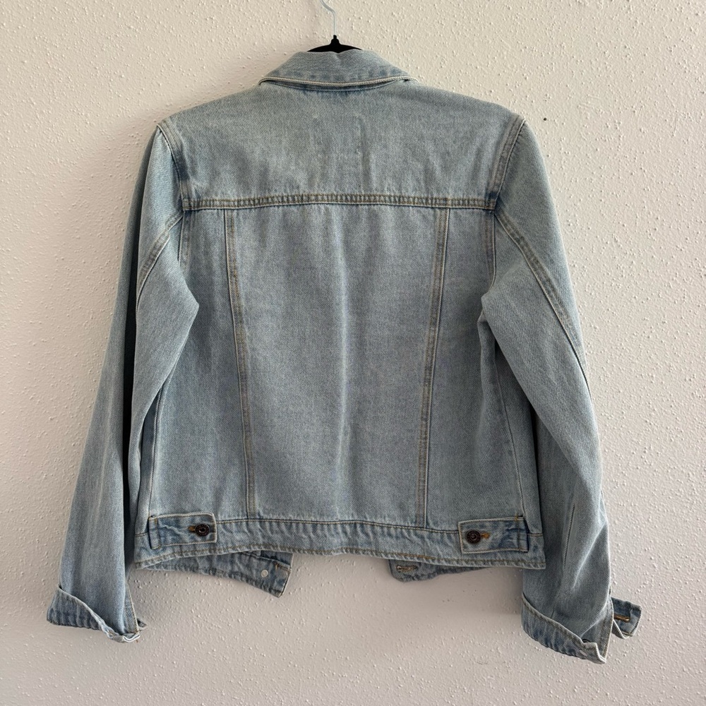 Love Tree Classic Light Wash Denim Jacket | Small - Picture 5 of 9